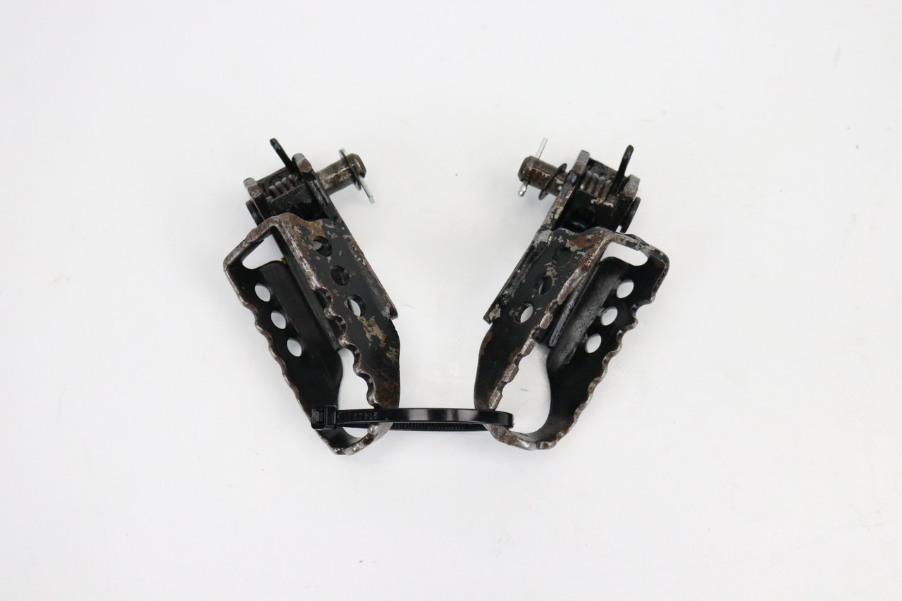 YZ80 1993-2001 Footpegs Footrests LH+RH Pegs Yamaha 4DA-27411-00-00 #105