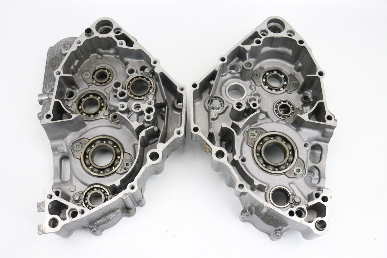 YZ250F 2006 Crankcases Engine Cases Match Pair RH+LH Yamaha 5XC-15150-13-YX #223