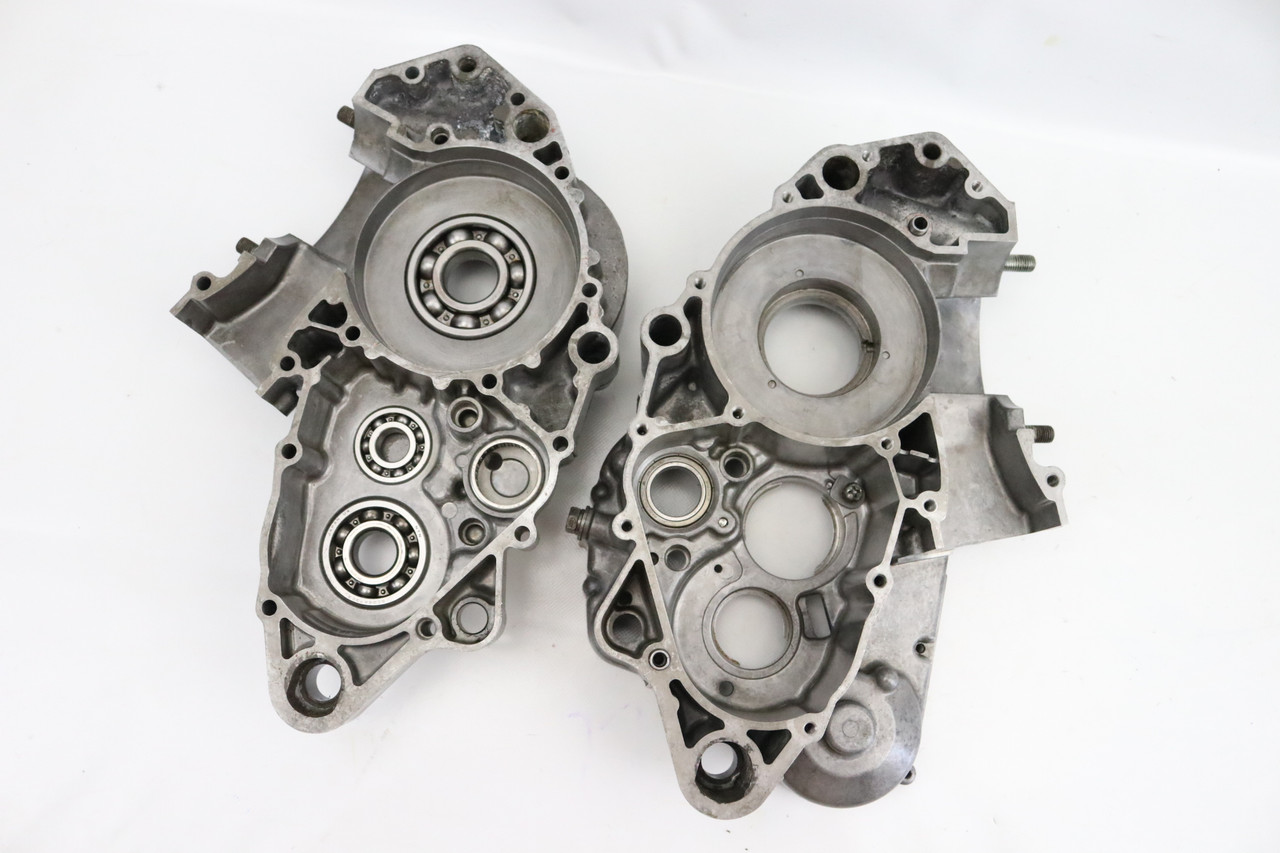 RMX250 1990-1996 Crankcases Matching Pair Engine Cases Suzuki 11300-29893 #173