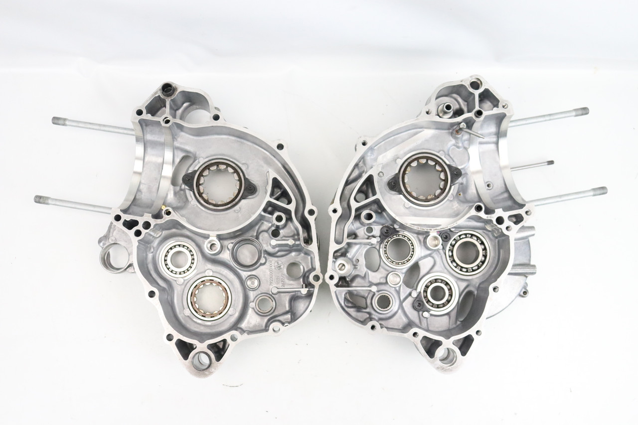 250 350 XC-F SX-F 2019-2022 Crankcase Set Engine Cases KTM 79330000144 #236