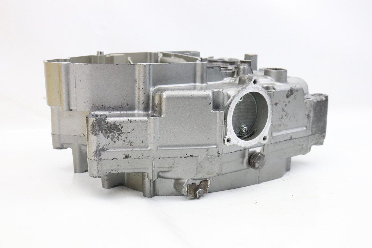 DR200SE 2001-2005 Crankcases Engine Cases Pair RH+LH Suzuki 11300-42A50 #246