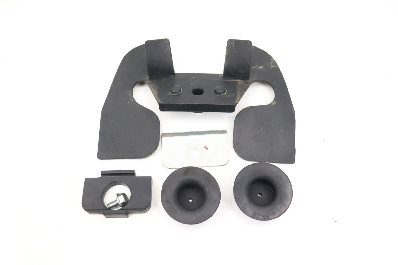 AG125 17-23 Fuel Tank Rubber Cushions Yamaha 1SB-F4182-00 #260