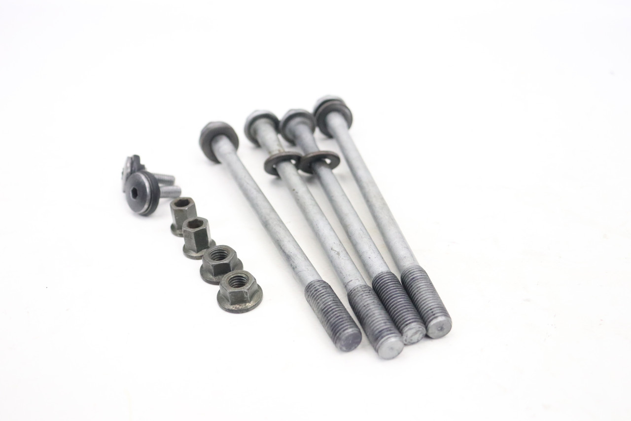 WRF YZF 98-02 Top End Hardware Set Yamaha 90105-104A7 #271