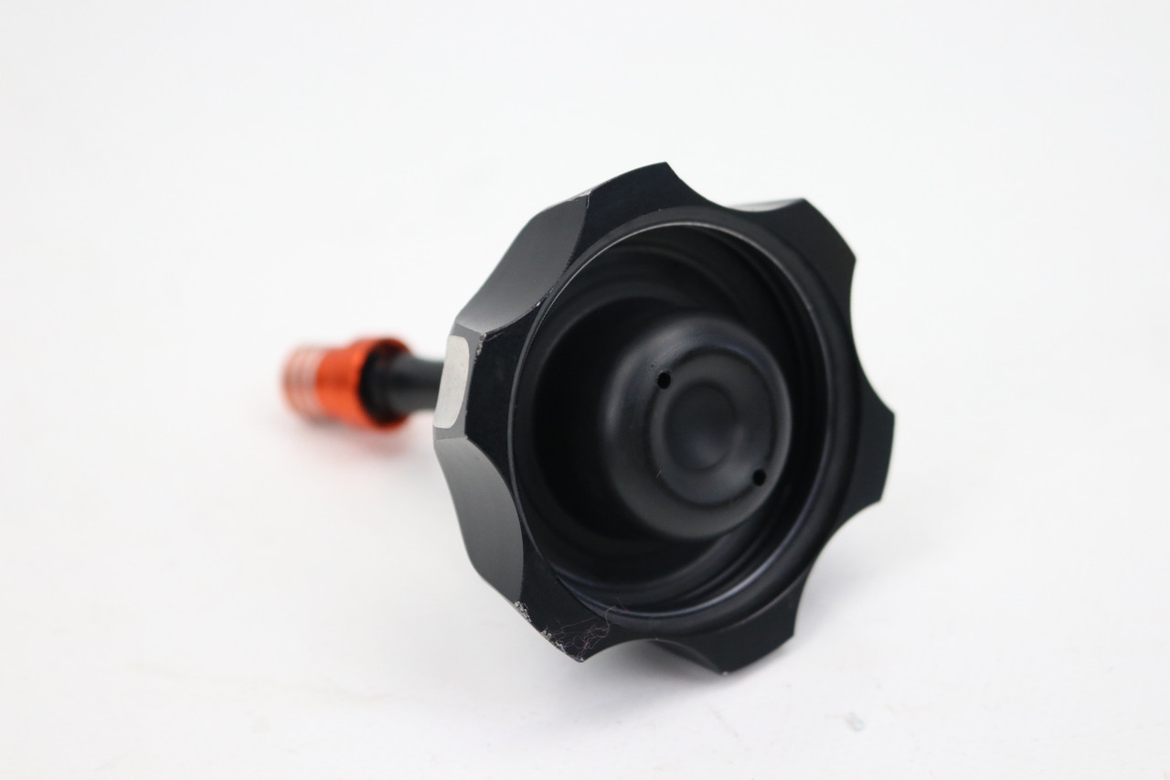 125-560 SMR EXC 05-07 Fuel Tank Cap Lid KTM 59007008044 #276