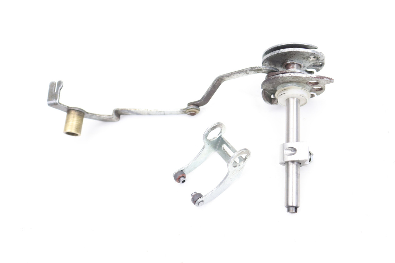DR-Z400E 2000‑2007 Throttle Shaft Wheel & Linkage Assy 13550-29F00 #258