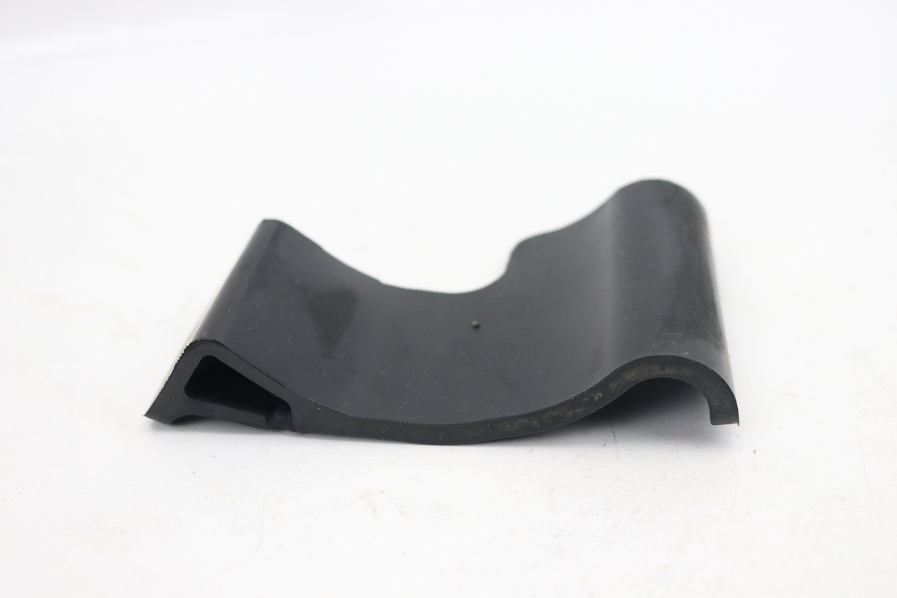 CRF250R 04-09 CRF250X 04-07 Rubber Tank Rest Flap Assy Honda 17512-KRN-010 #281