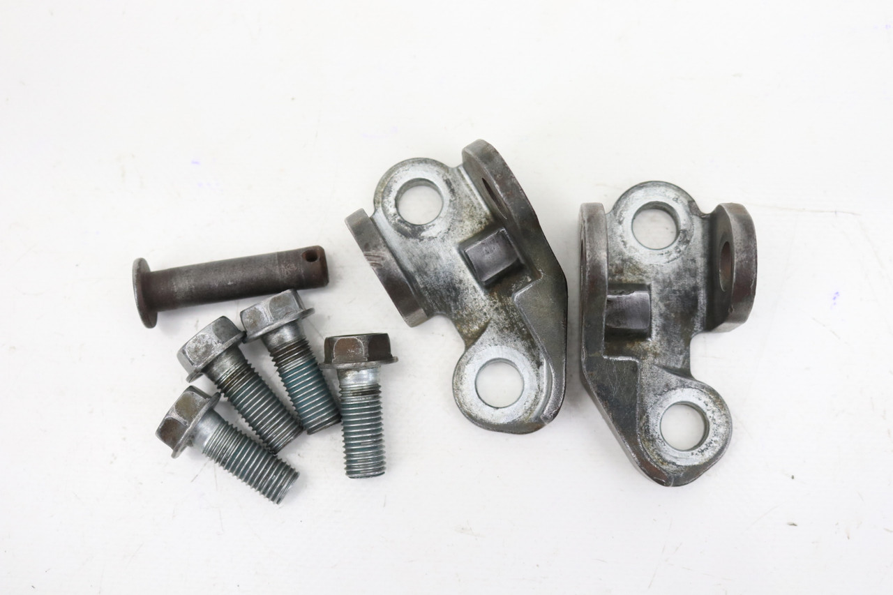 RM-Z250 10-24 RM-Z450 08-25 Footpeg Brackets RH & LH Suzuki 41865-28H10 #282