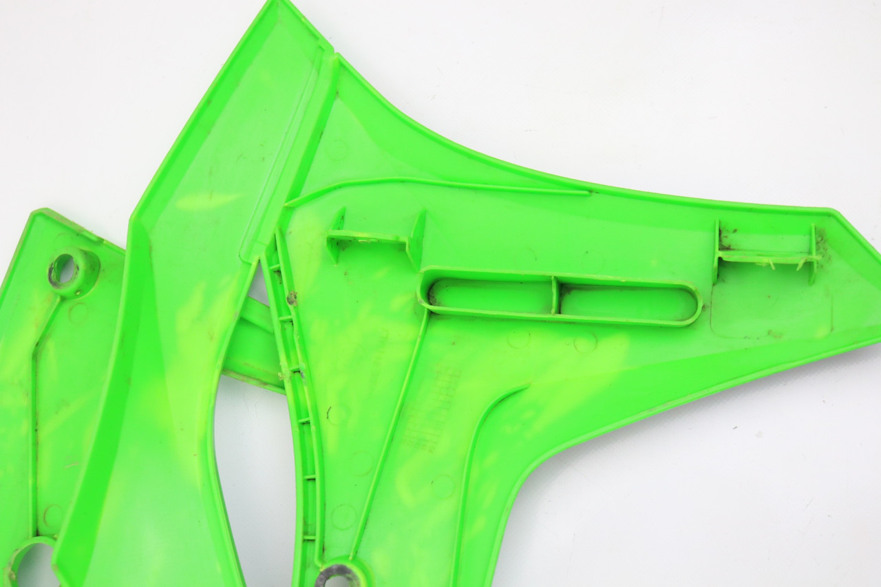KX250F 2019 Tank Shrouds Tank Plastics Pair Kawasaki 49135-5030-290 #283