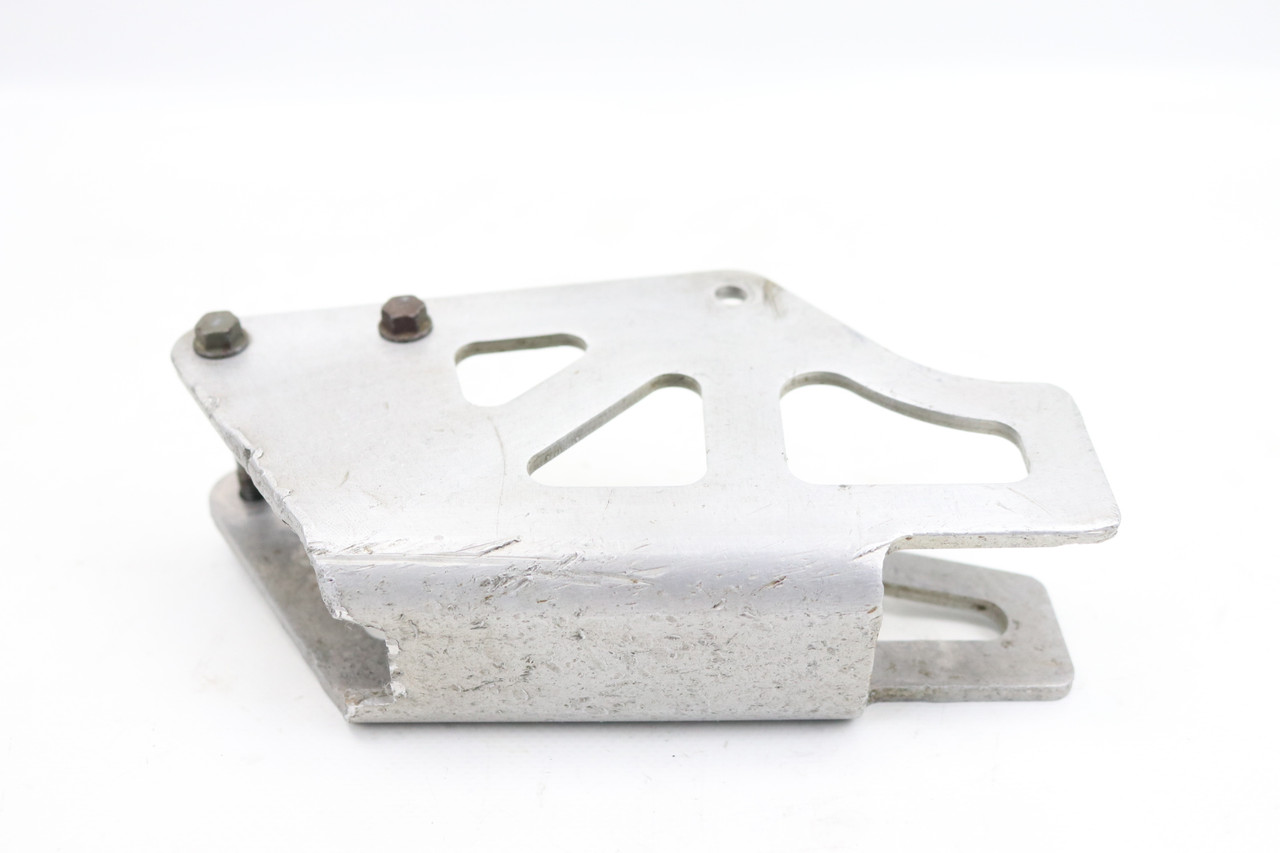 YZ250F WR250F 2001–2002 Rear Chain Guide Plate Yamaha 4XM-22128-00-00 #179