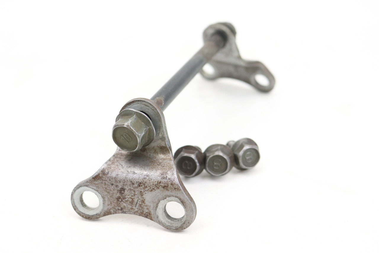 YZ250F 01–04 WR250F 01–06 Lower Motor Mount Brackets & Hardware Yamaha #179