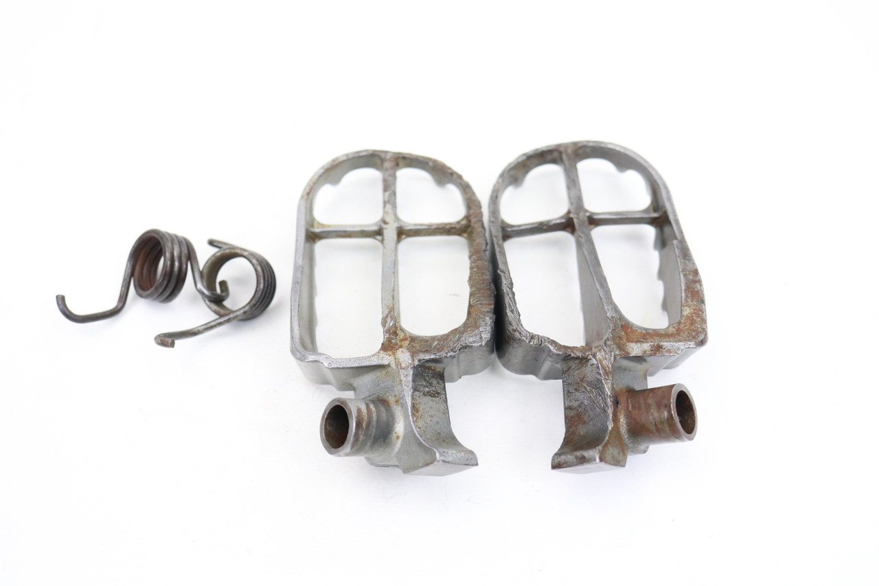 YZF / WRF 07-21 Footrests LH+RH Footpegs & Pins Yamaha #279