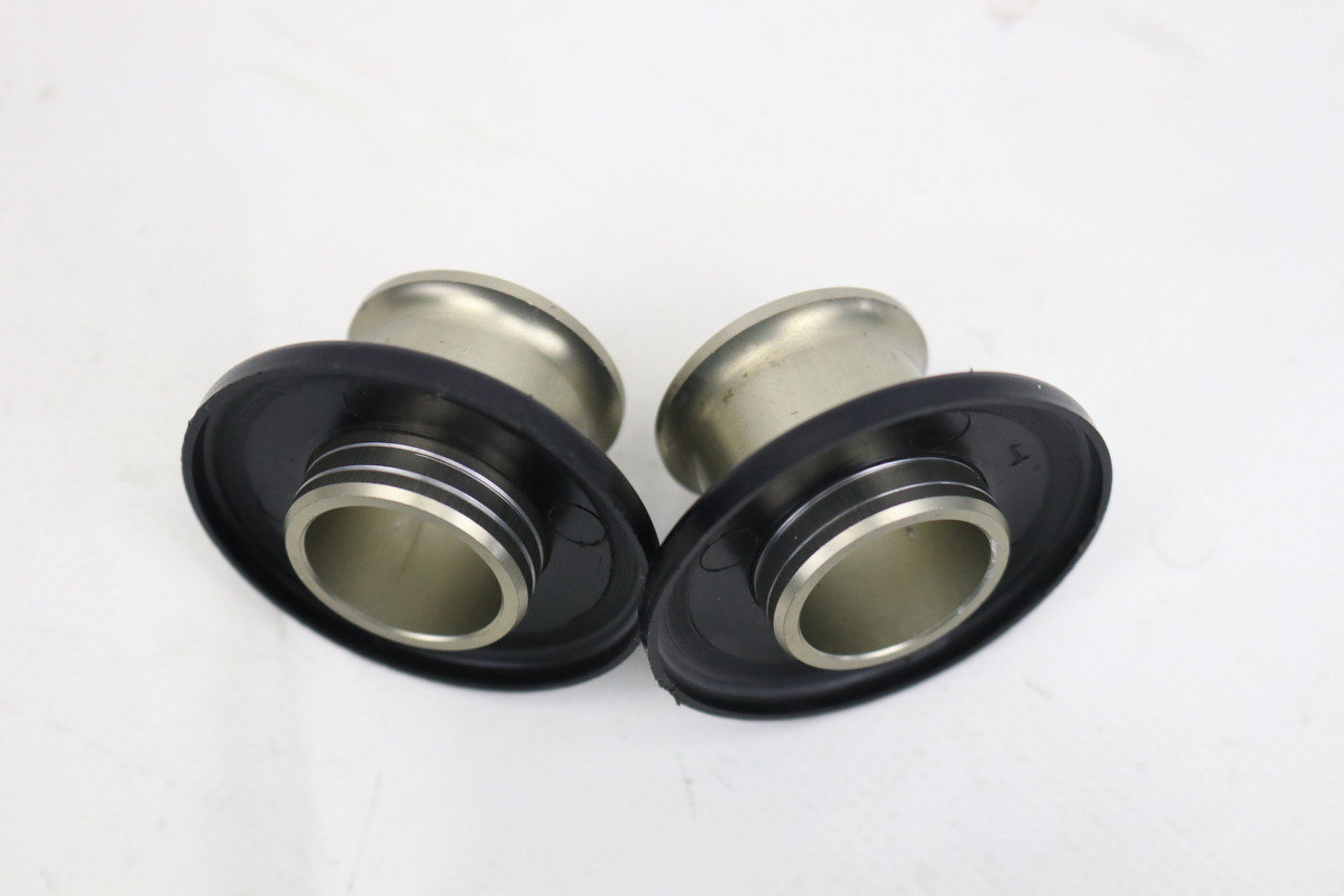 KX125 KX250 06-08 Front Axle Collars Spacers Pair Kawasaki 92152-0324 #285