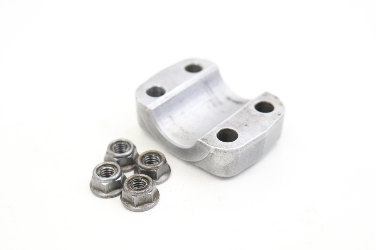 RM125 1991-1995 Fork Lug Axle Bracket Clamp Suzuki 51132-27C40 #5
