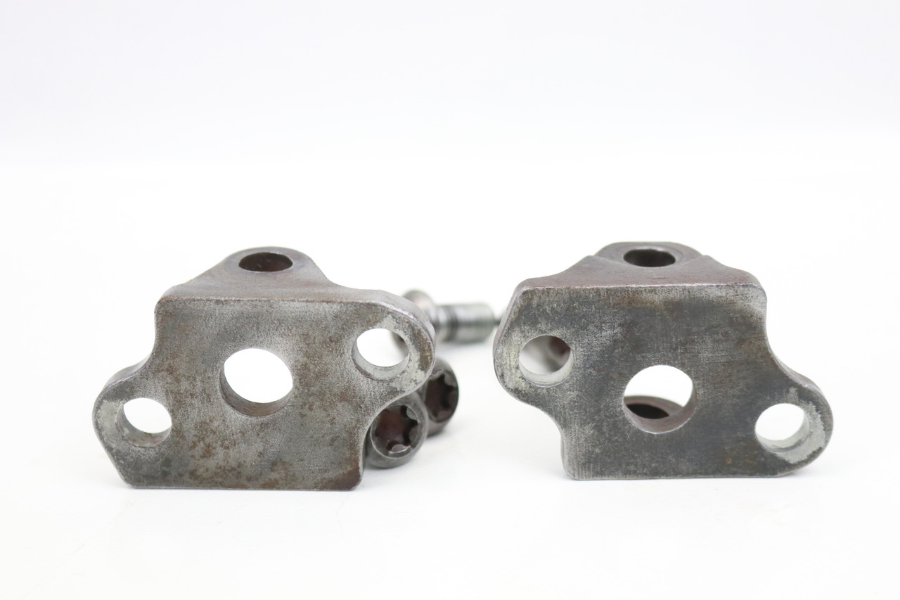 YZ250F YZ450F 2006–2009 Footpeg Brackets RH & LH Yamaha 1C3-21448-10-00 #279