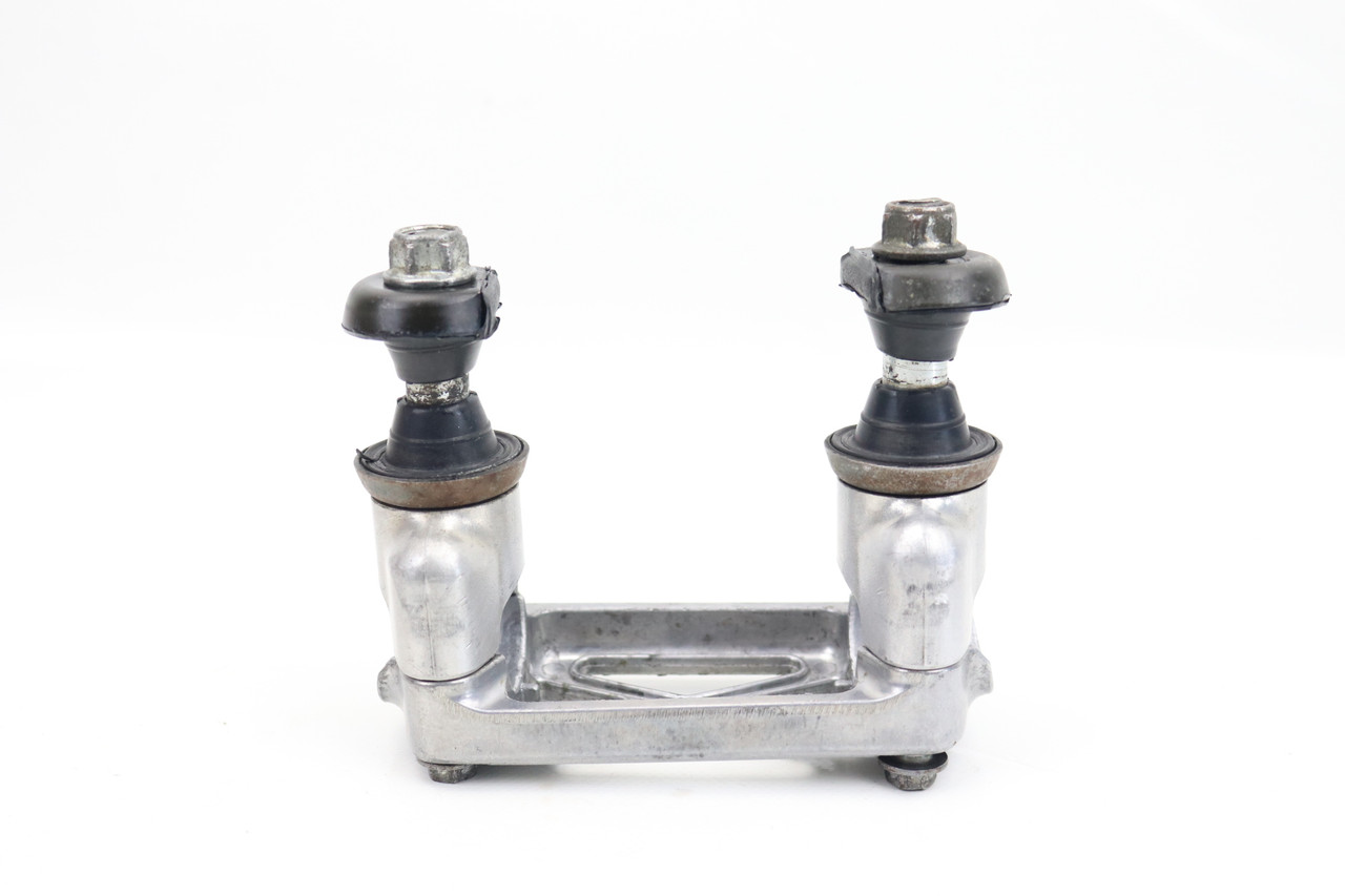 RM-Z250 2007 RM-Z450 05–07 Handlebar Mount Kit Suzuki 56211-35G00 #289