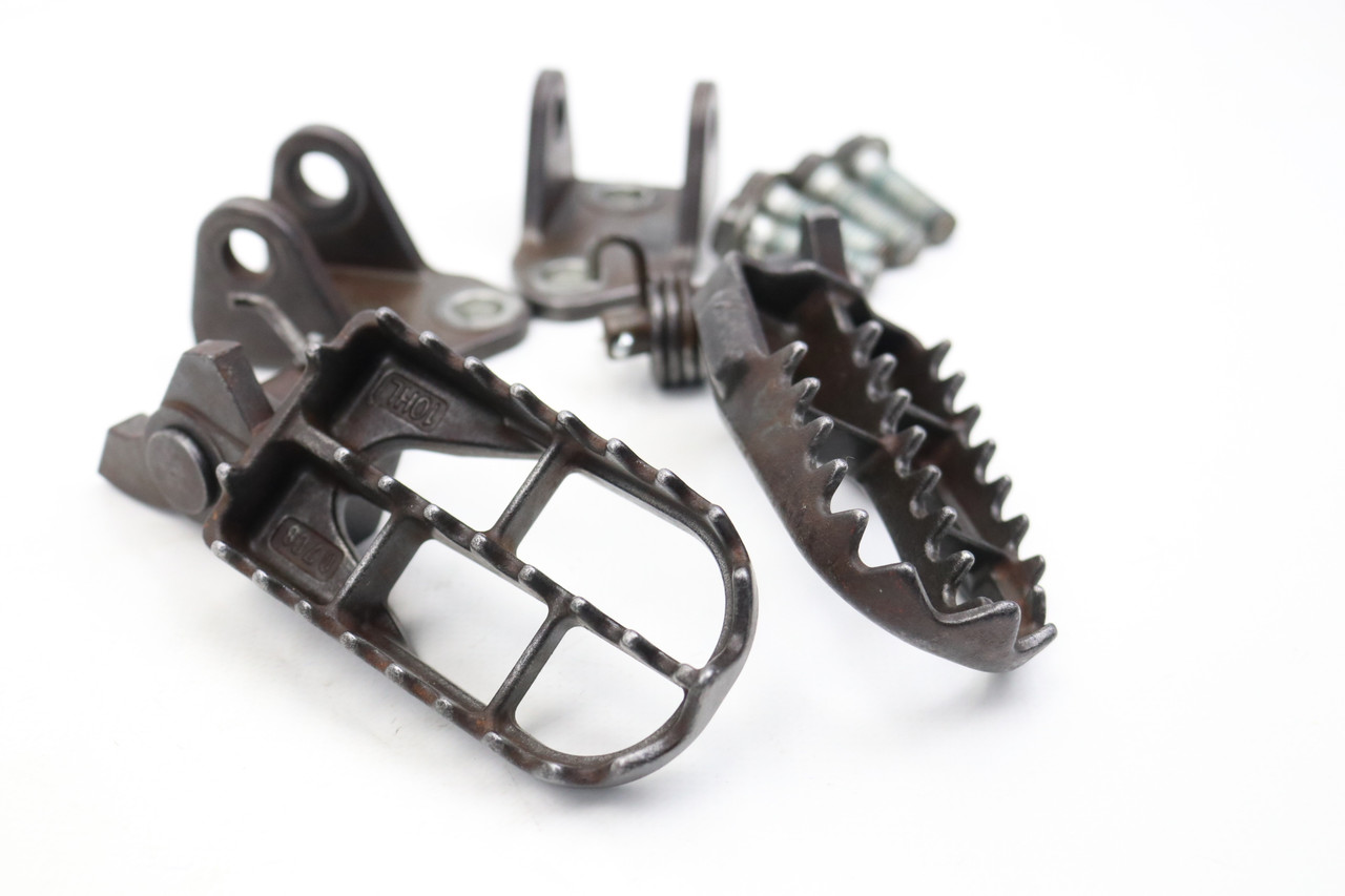 RM-Z250 2007–2009 Footrests LH+RH Footpegs & Mounts Suzuki #291