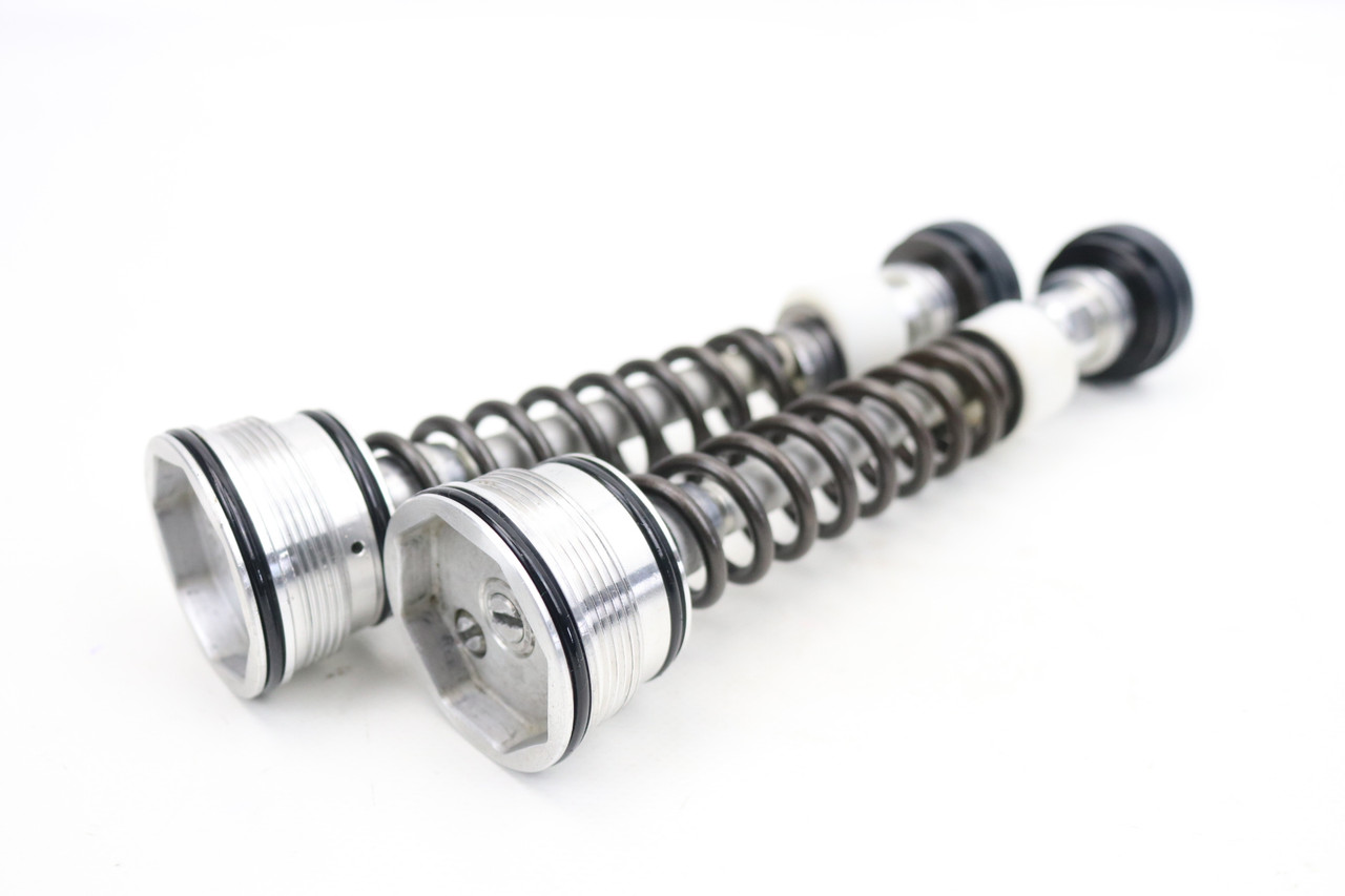 YZ250 / YZ250F 08–14 Fork Top Cap Adjusters Pair Yamaha 1P8-2316A-P0-00 #293