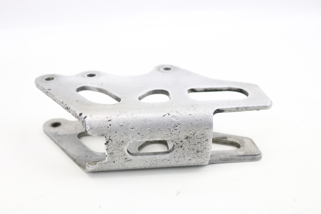 YZF / WRF / YZ 07-25 Rear Chain Guide Plate Yamaha 2S2-22128-70-00 #293