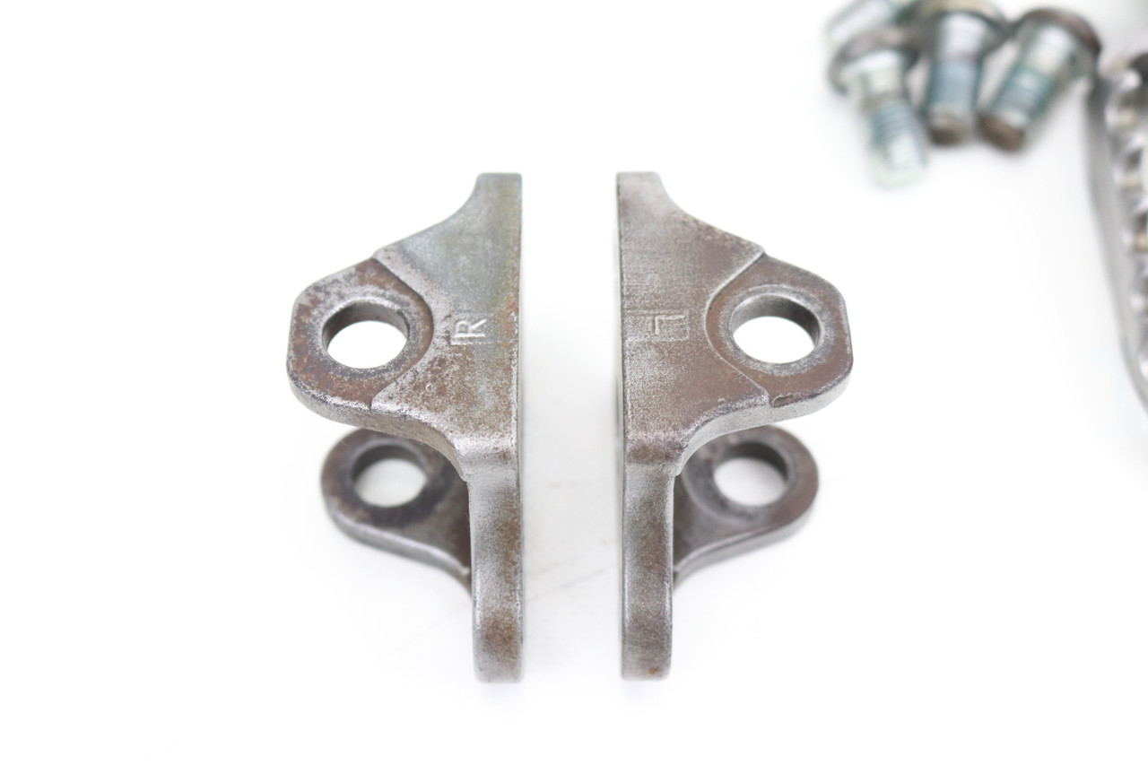 YZF / WRF 07-21 Footrests LH+RH Footpegs & Pins Yamaha #295
