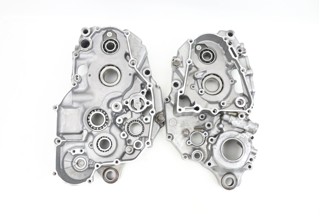 YZ450F 2006–2009 Crankcase Set Engine Cases Yamaha 2S2-15100-27-00 #295