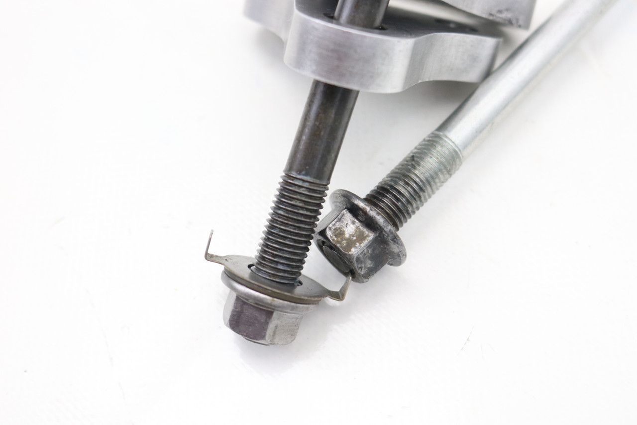 YZ450F 06-09 WR450F 07-11 Lower Motor Mount Brackets & Bolts Yamaha #295