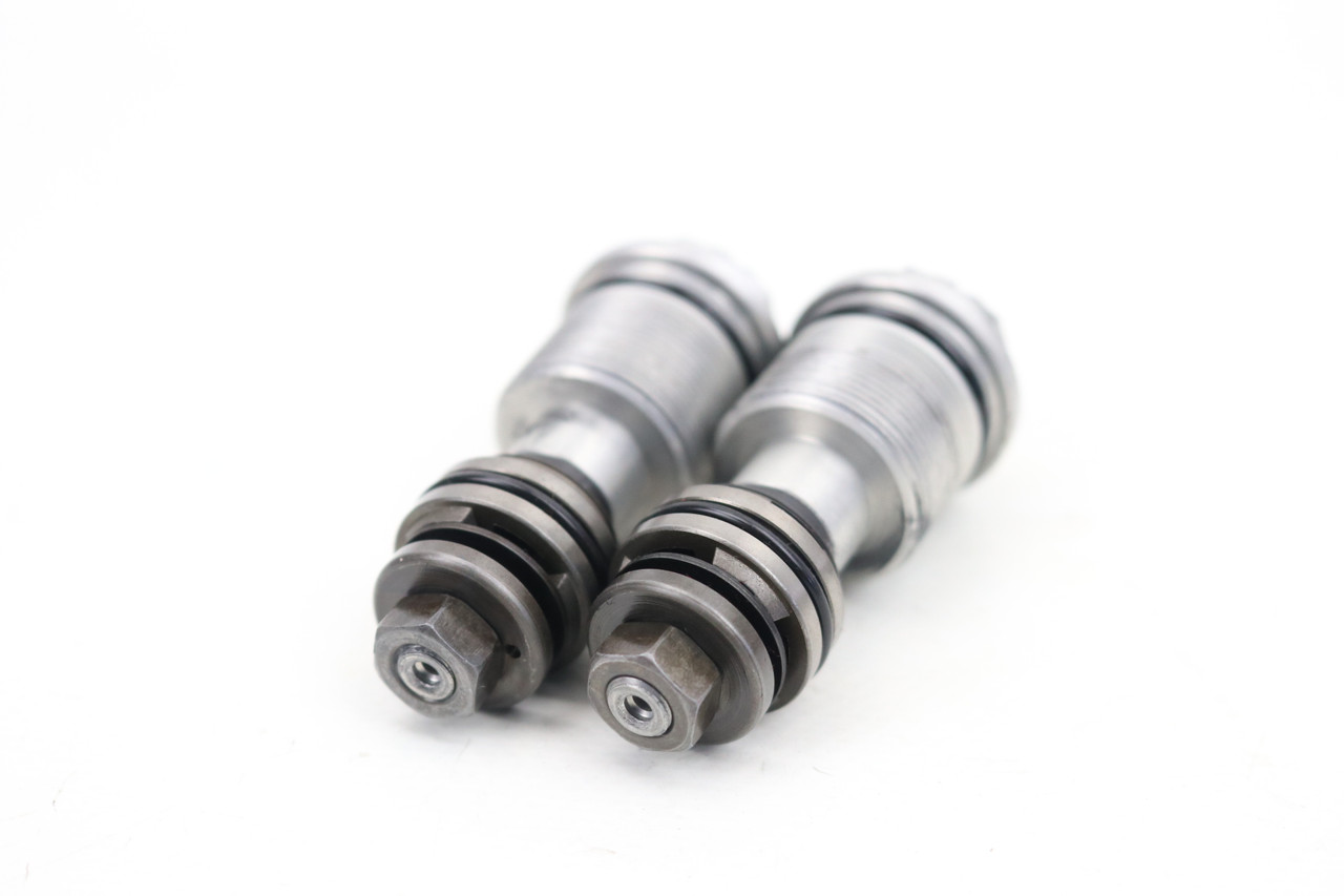 RM85 02-04 RM85L 03-04 Fork Lower Centre Bolts Suzuki 51170-03B30 #296