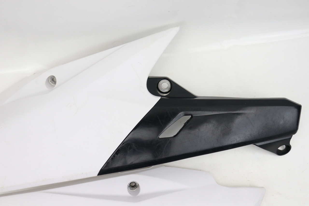 YZ250F 14–18 YZ450F 14–17 Side Panels Plastics Yamaha 1SL-21710-00-00 #297