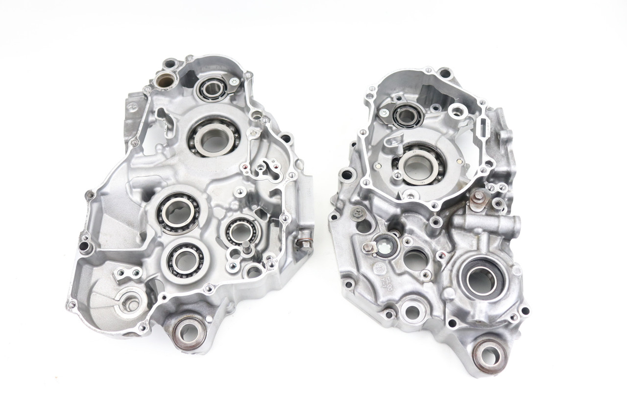 YZ450F 14–18 WR450F 16–18 Crankcase Set Engine Cases Yamaha 1SL-15100-09-00 #297