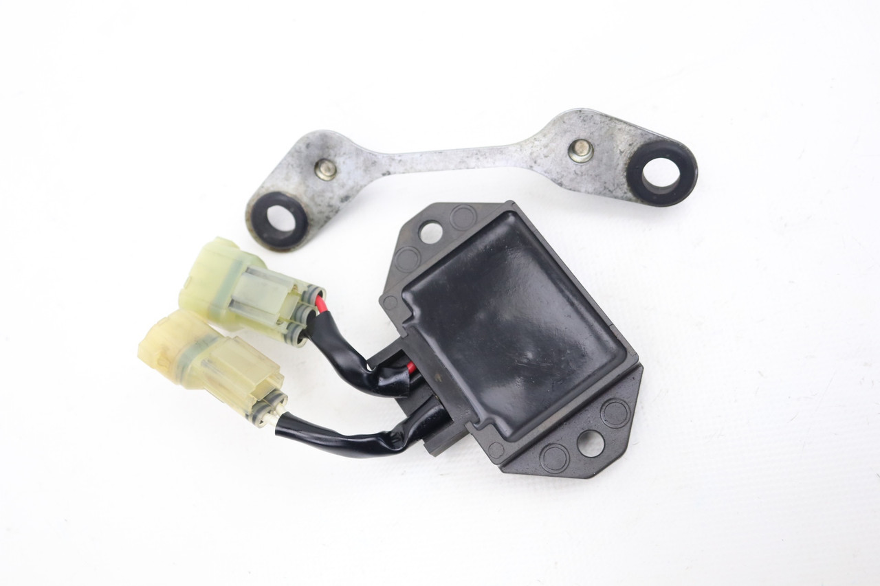 YZ250F 14–18 YZ450F 14–19 Voltage Regulator Yamaha 1SL-81960-00-00 #297