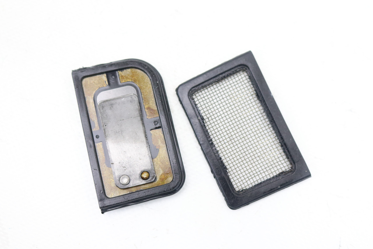 CRF250R 10–17 CRF450R 09–16 Crankcase Oil Reed & Strainer Assy Honda #298