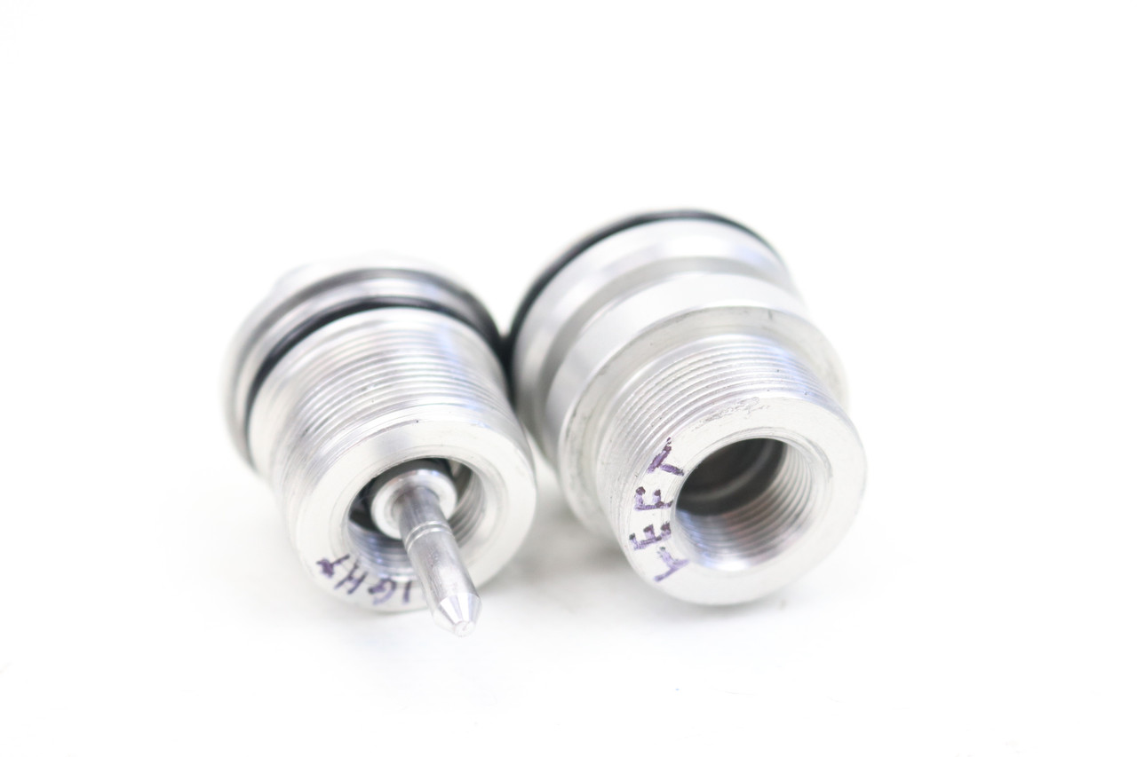 CRF250R 2016–2017 Fork Lower Centre Bolts Honda #298