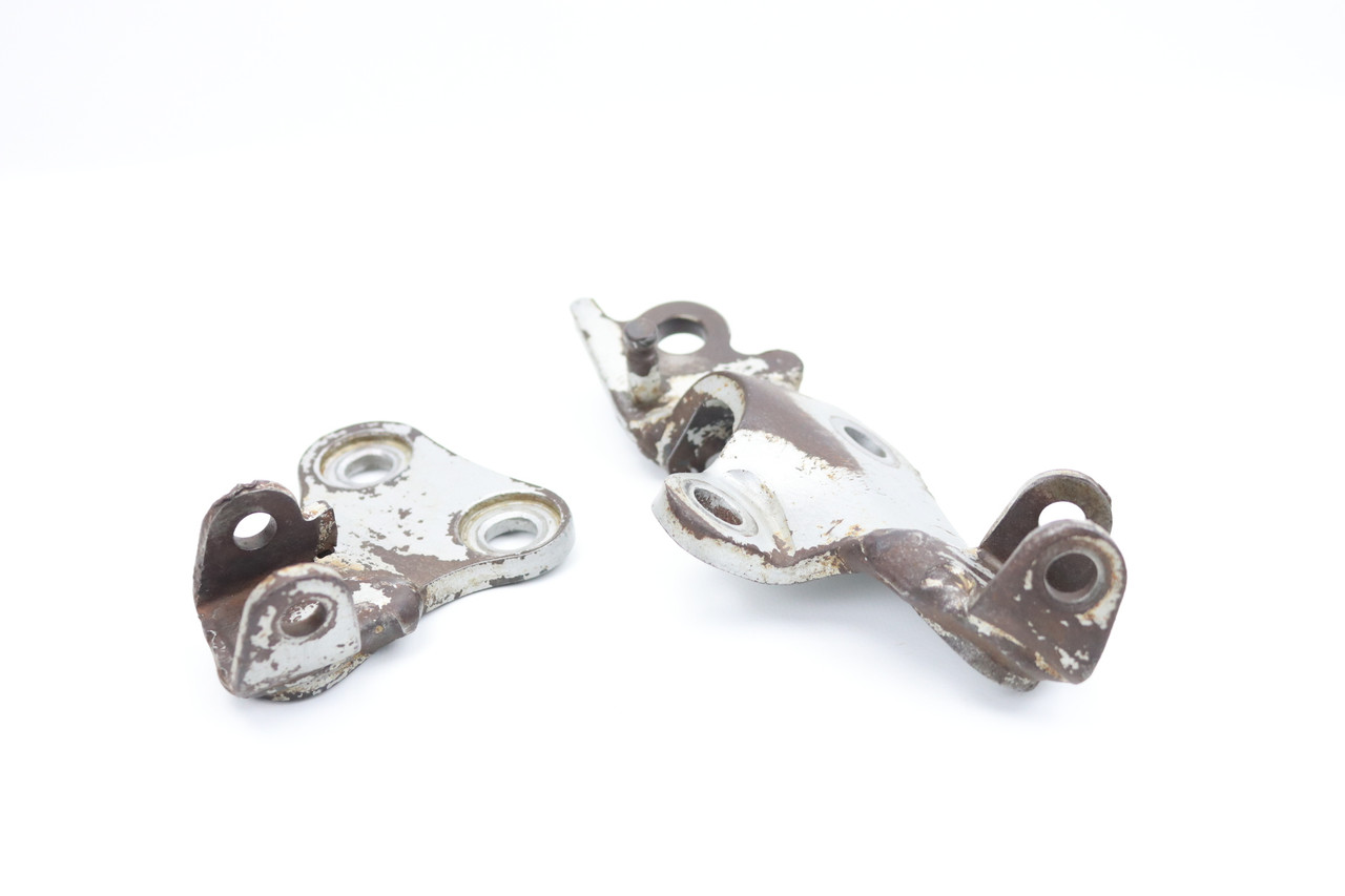 XR80R XR100R 00–03 Footpeg Brackets RH & LH Honda 50615-GN1-000ZC #299