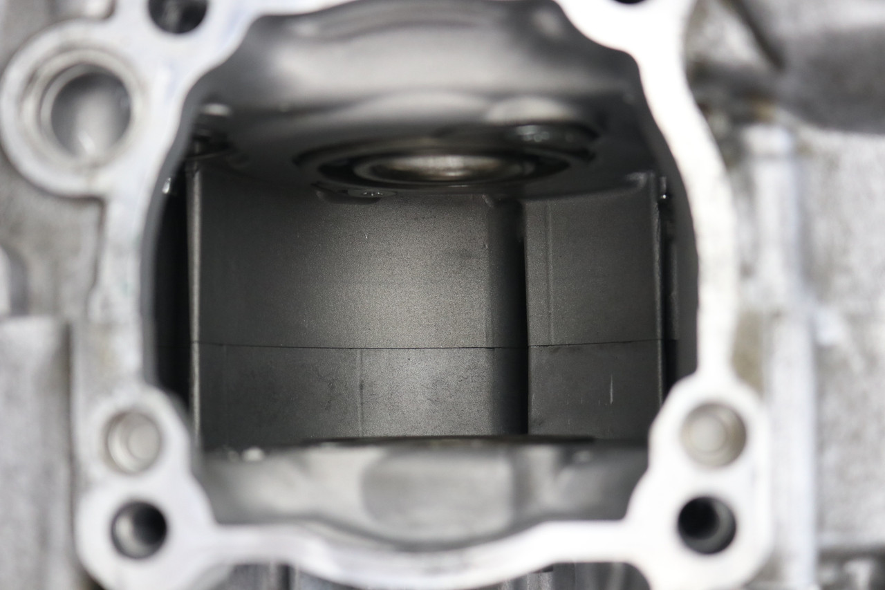 YZ250F 2007–2009 Crankcase Set Engine Cases Yamaha 5XC-15100-21-YX #300