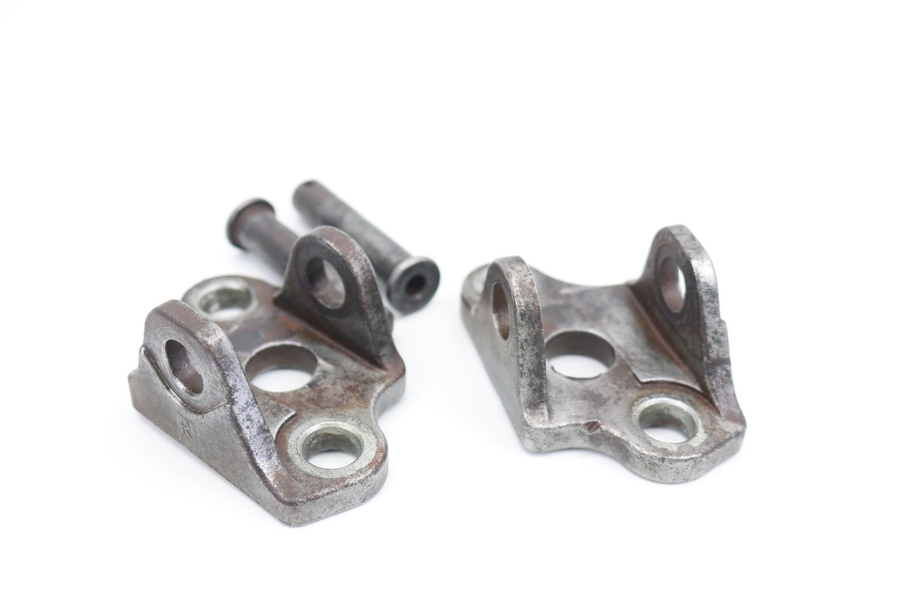 YZ250F 06–13 YZ450F 06–09 Footpeg Brackets RH & LH Yamaha 1C3-21447-10-00 #300