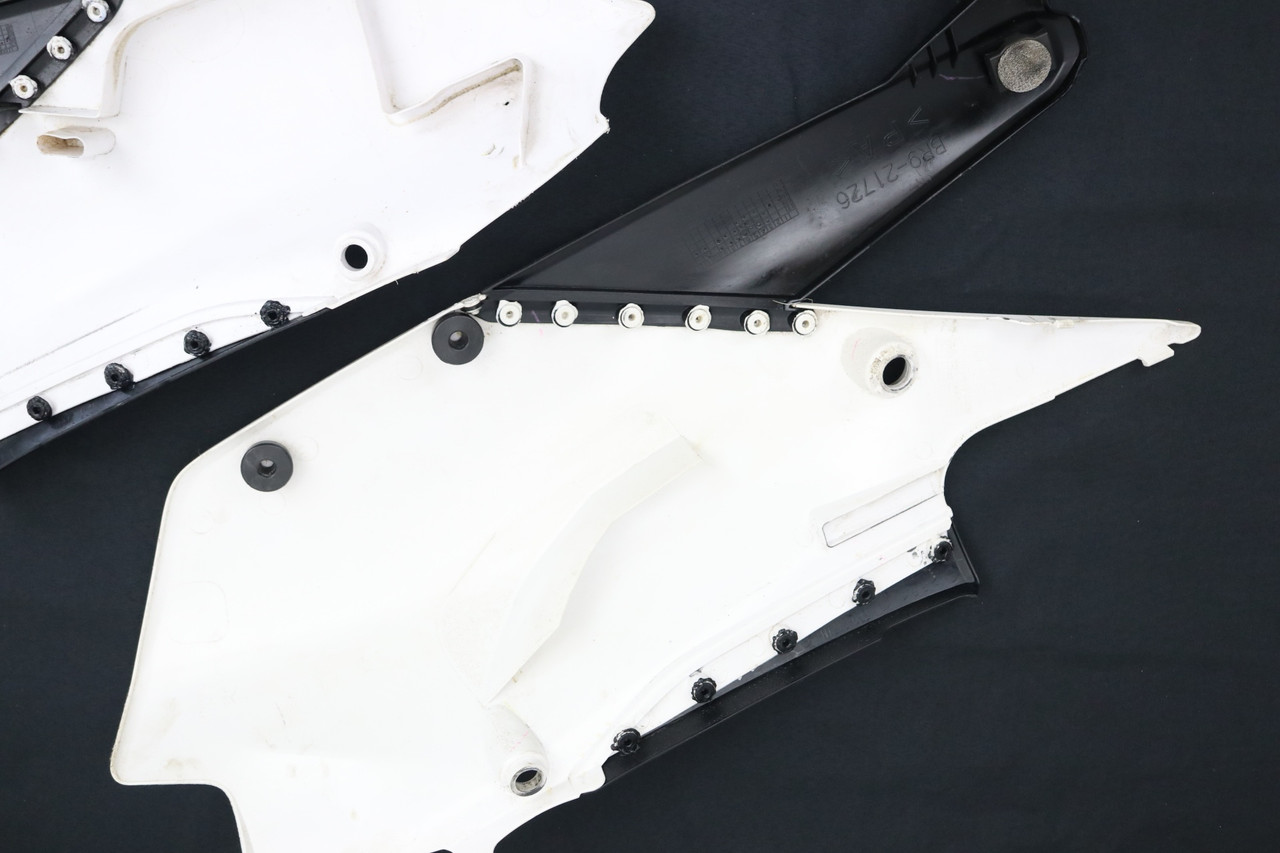 YZ250F 14–18 YZ450F 14–17 Side Panels Plastics Yamaha 1SL-21710-00-00 #304