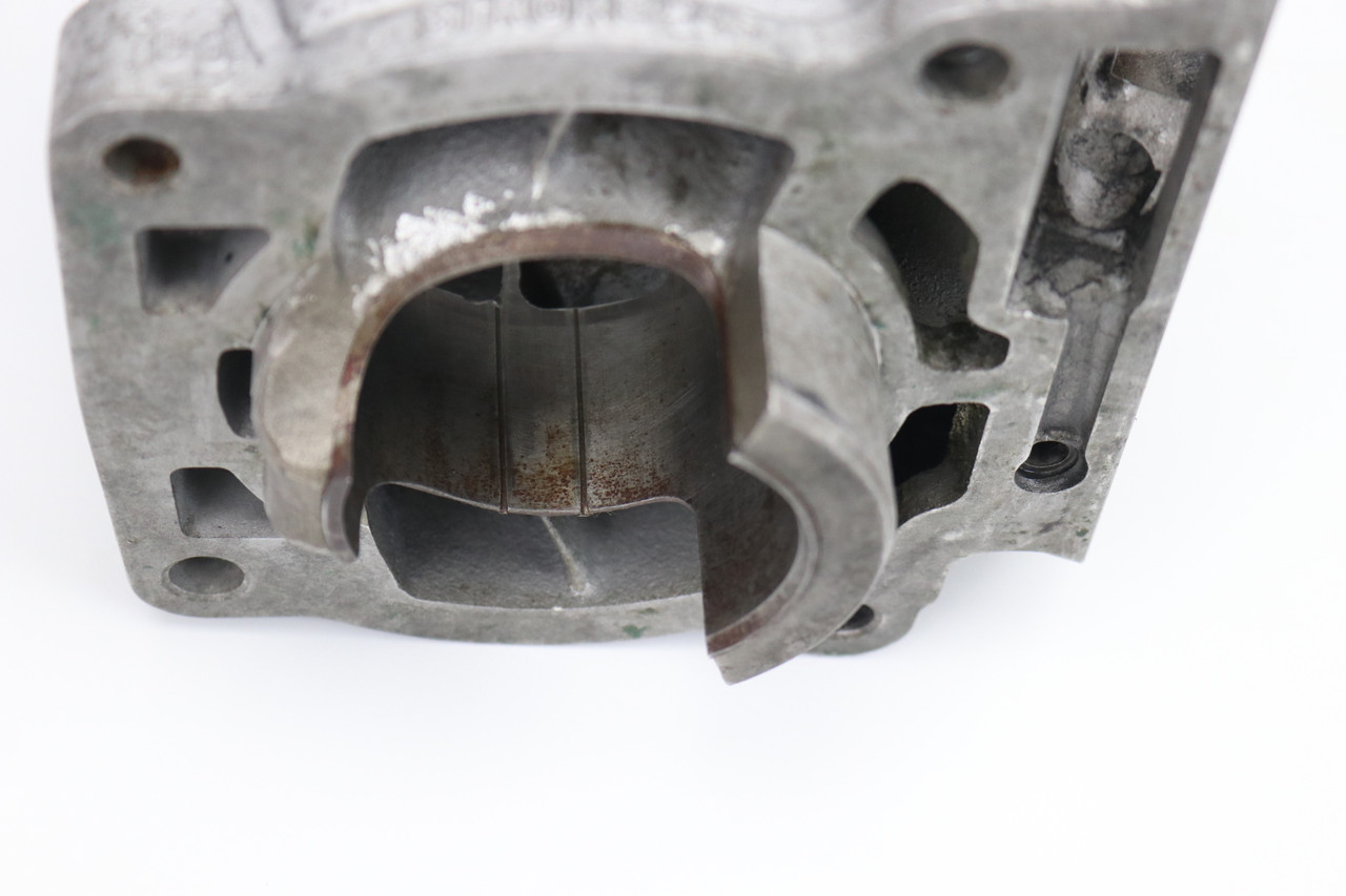 125-125 SX SXS EXC 2001 Cylinder Barrel KTM 50330005200 #305A