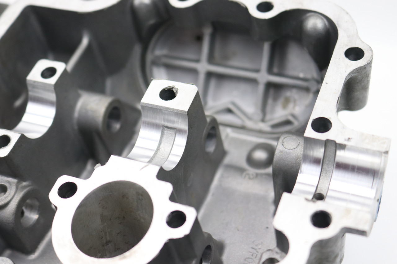 YFM660R 2001–2005 Cylinder Head Yamaha 5LP-11101-03-00 #305C