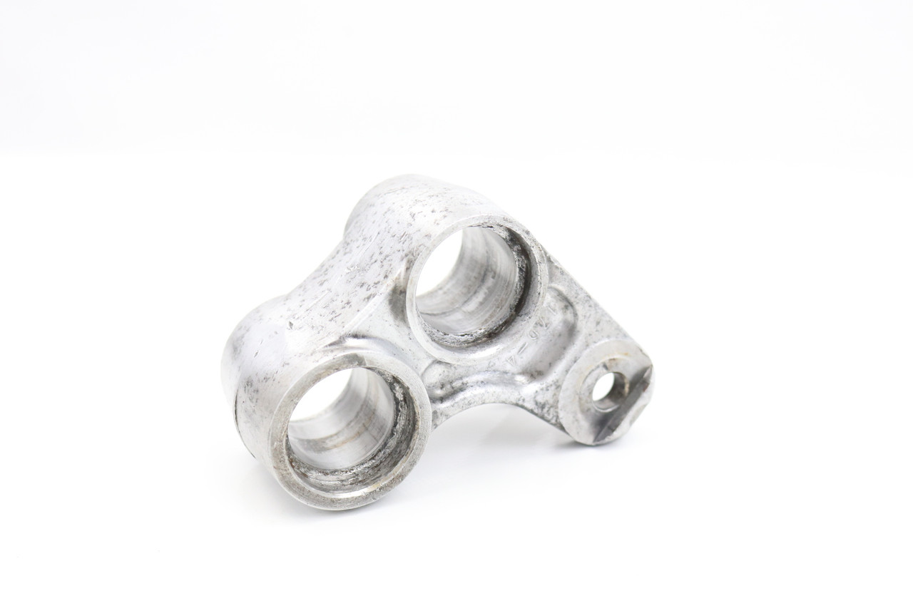 YZF / WRF 09–25 Linkage Knuckle Yamaha 17D-2217A-00-00 #304