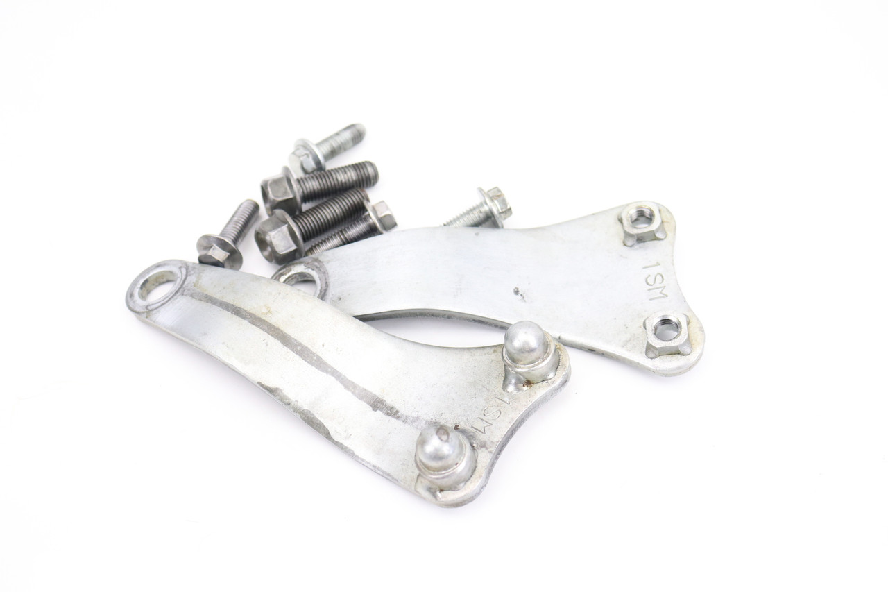 YZ250F 2014–2016 Upper Motor Mount Brackets & Bolts Yamaha 1SM-21425-00-00 #304