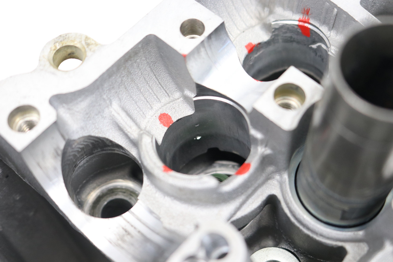 YZ250F 14–16 WR250F 15–17 Cylinder Head Yamaha 1SM-11101-09-00 #304A