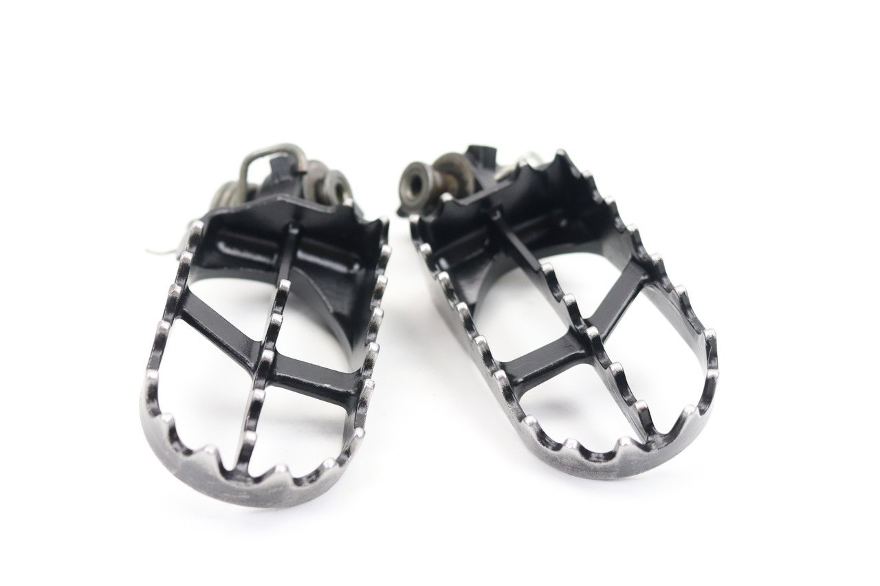 YZ65 20–25 YZ85 08–25 Footrests LH+RH Footpegs & Pins Yamaha 5ET-27411-00-00 #310