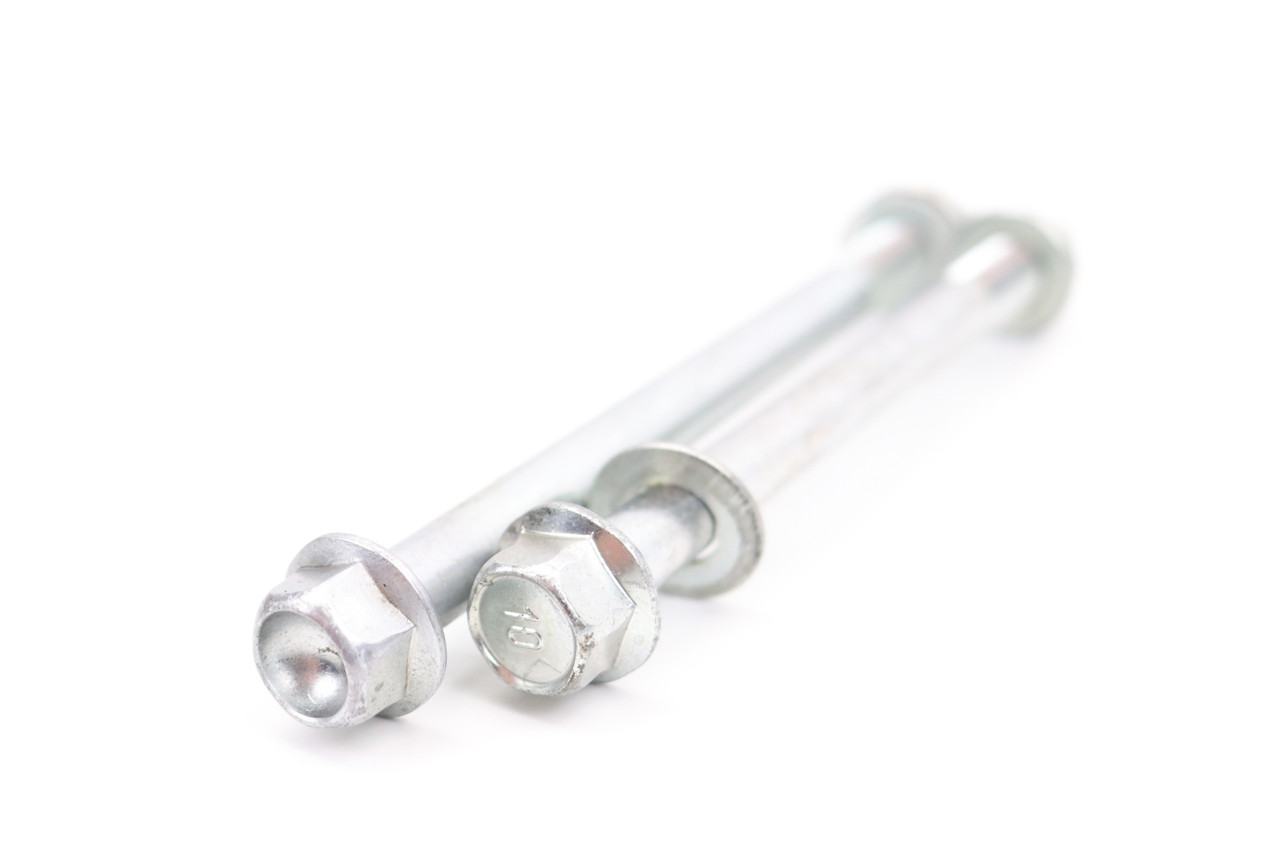 YZ65 2020–2025 Lower Engine Mounting Bolts Yamaha 90105-10148-00 #310