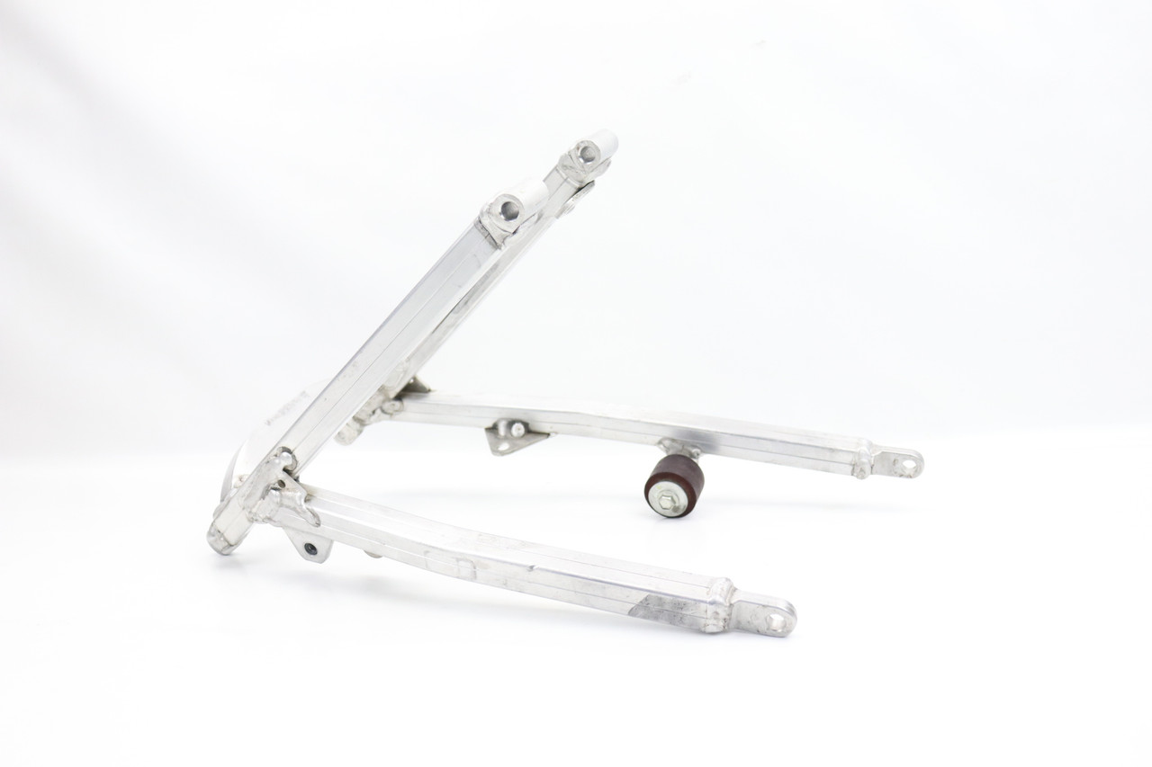 YZ65 2020–2025 Subframe Rear Frame Sub Comp Yamaha BR8-21190-00-00 #310