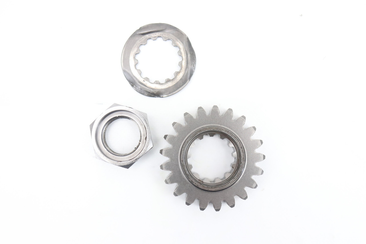 WR426F 01-02 YZ426F 01-02 Primary Drive Gear Yamaha 5JG-16111-00 #307A