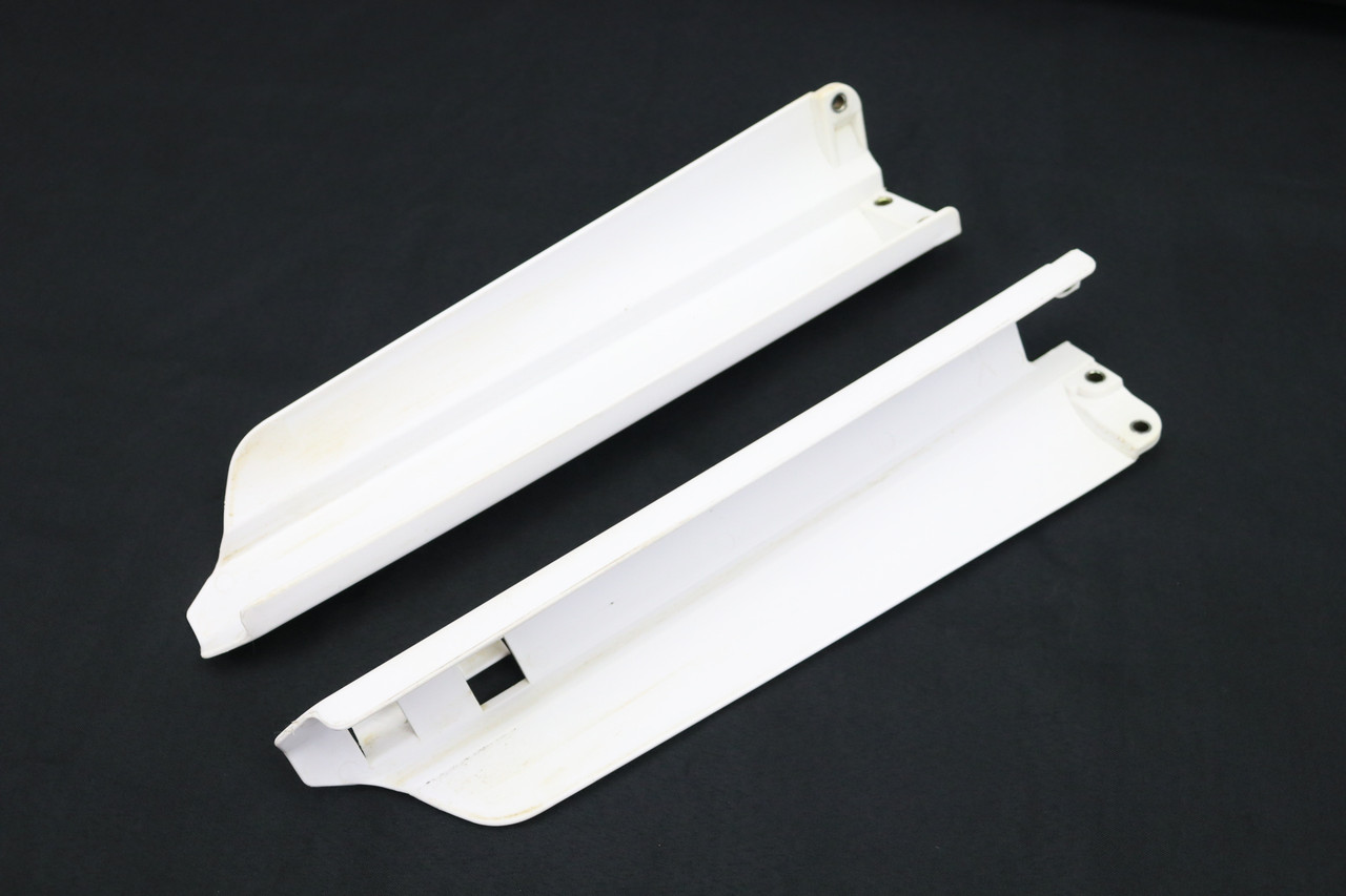 YZ426F 00–02 WR426F 01–02 Fork Tube Guards LH+RH Protectors Yamaha 5DH-2314H-00-00 #307