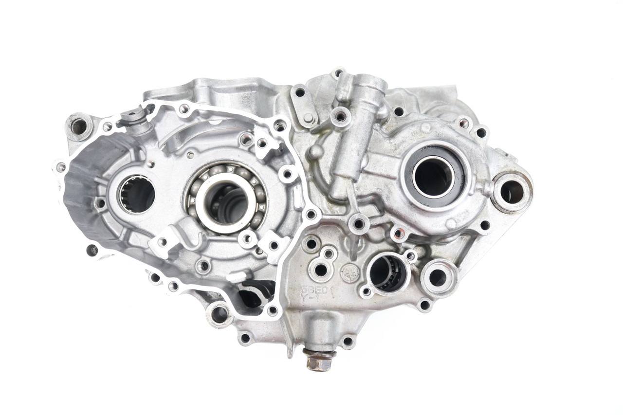 YZ426F 00–01 WR426F 2001 Crankcase Set Engine Cases Yamaha 5BE-15100-03-YX-00 #307