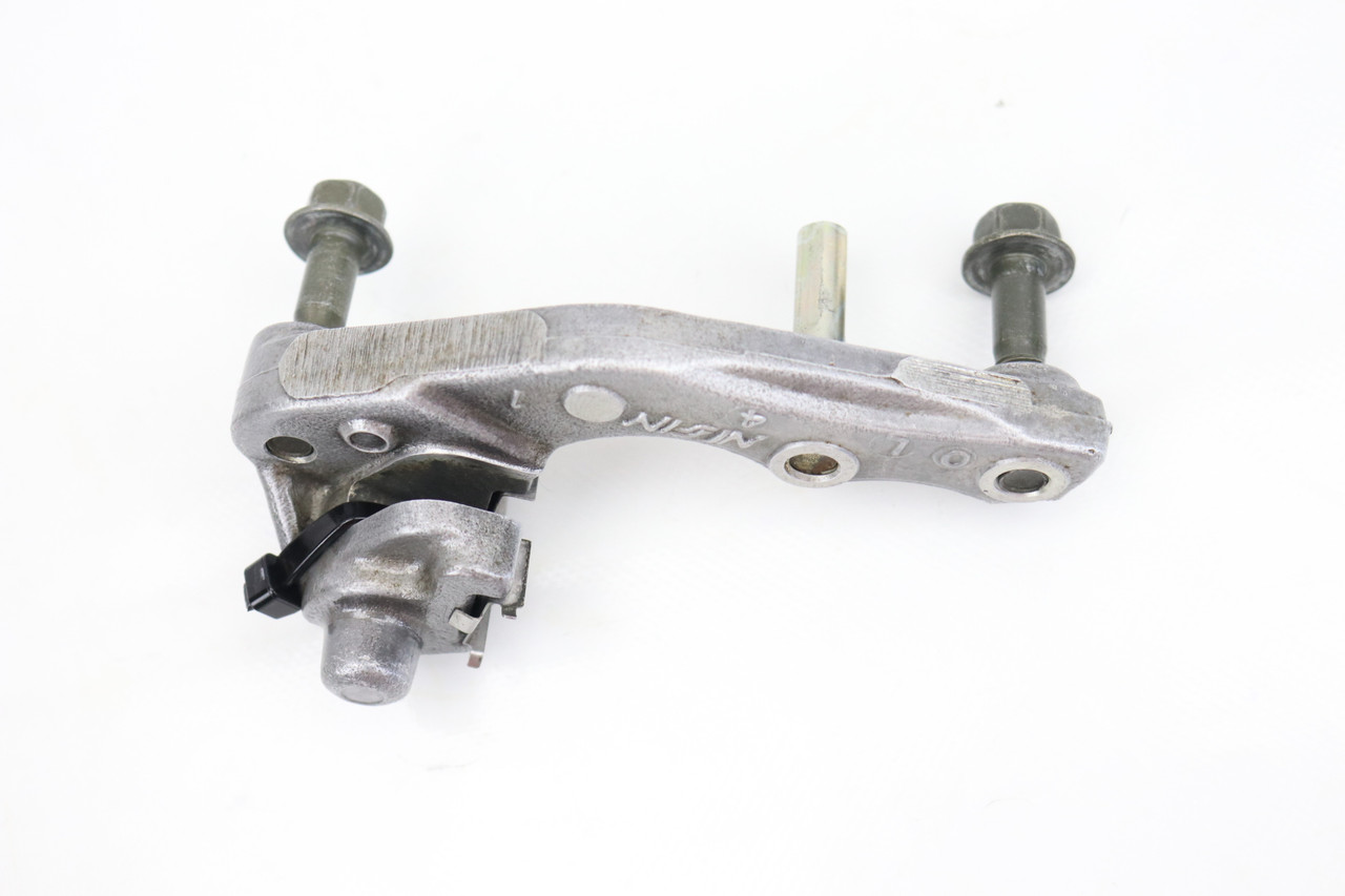 YZ250F 01–02 YZ426F 01–02 Front Brake Caliper Bracket Yamaha 5MV-2580T-11-00 #307
