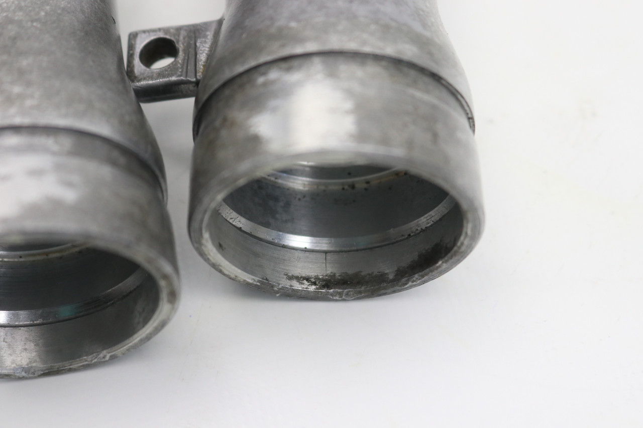 XR80R 90-00 XR100R 90-00 Front Fork Lower Cases Pair Honda 51520-GN1-762 #301