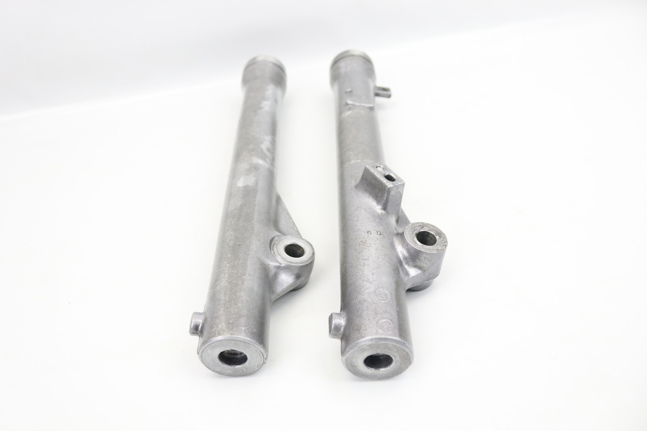 XR80R 90-00 XR100R 90-00 Front Fork Lower Cases Pair Honda 51520-GN1-762 #301
