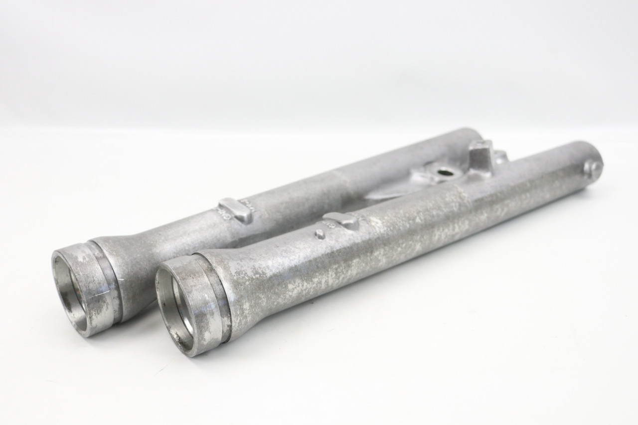 XR80R 90-00 XR100R 90-00 Front Fork Lower Cases Pair Honda 51520-GN1-762 #301